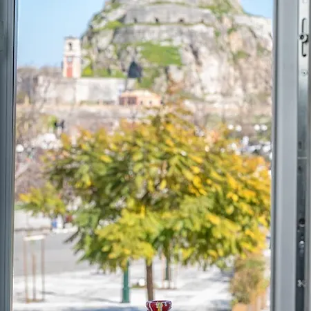 Kantoni Luxury Apartmán *