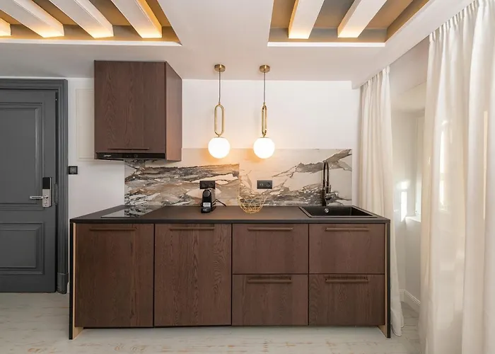 Kantoni Luxury Appartamento *