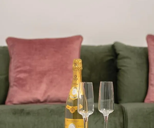 Kantoni Luxury Appartamento *