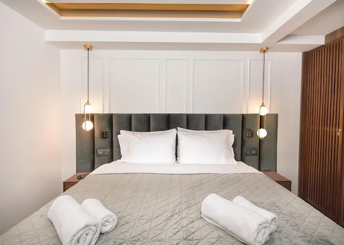 Kantoni Luxury Corfu (city)